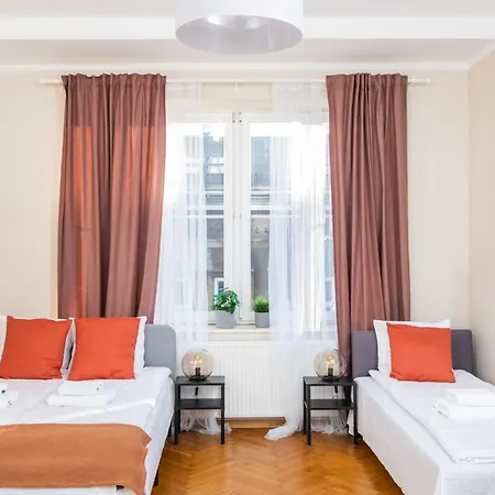 Spacious Apartment Around The Food Market - 5' To The Market Square - By Upstairs Krakow Exterior photo