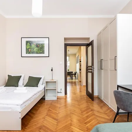 Spacious Apartment Around The Food Market - 5' To The Market Square - By Upstairs Krakow Exterior photo